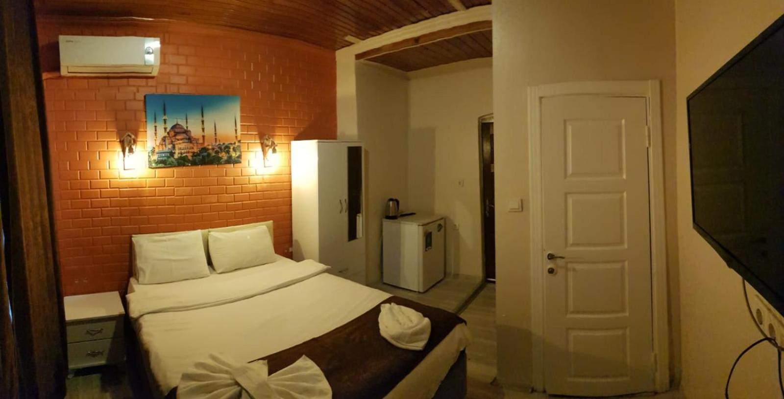 Taksim Bricktown Suite Istanboel Buitenkant foto