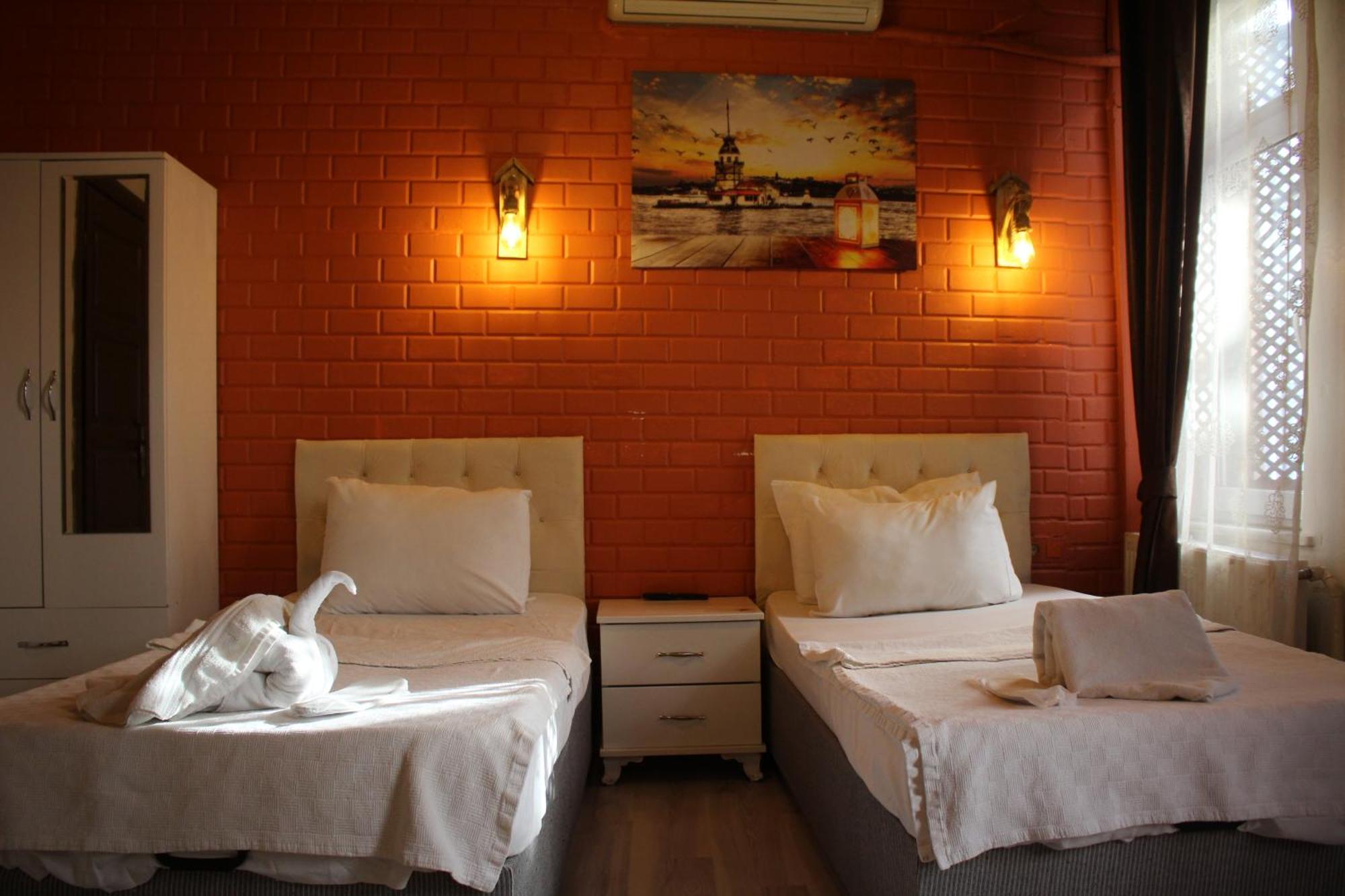 Taksim Bricktown Suite Istanboel Buitenkant foto