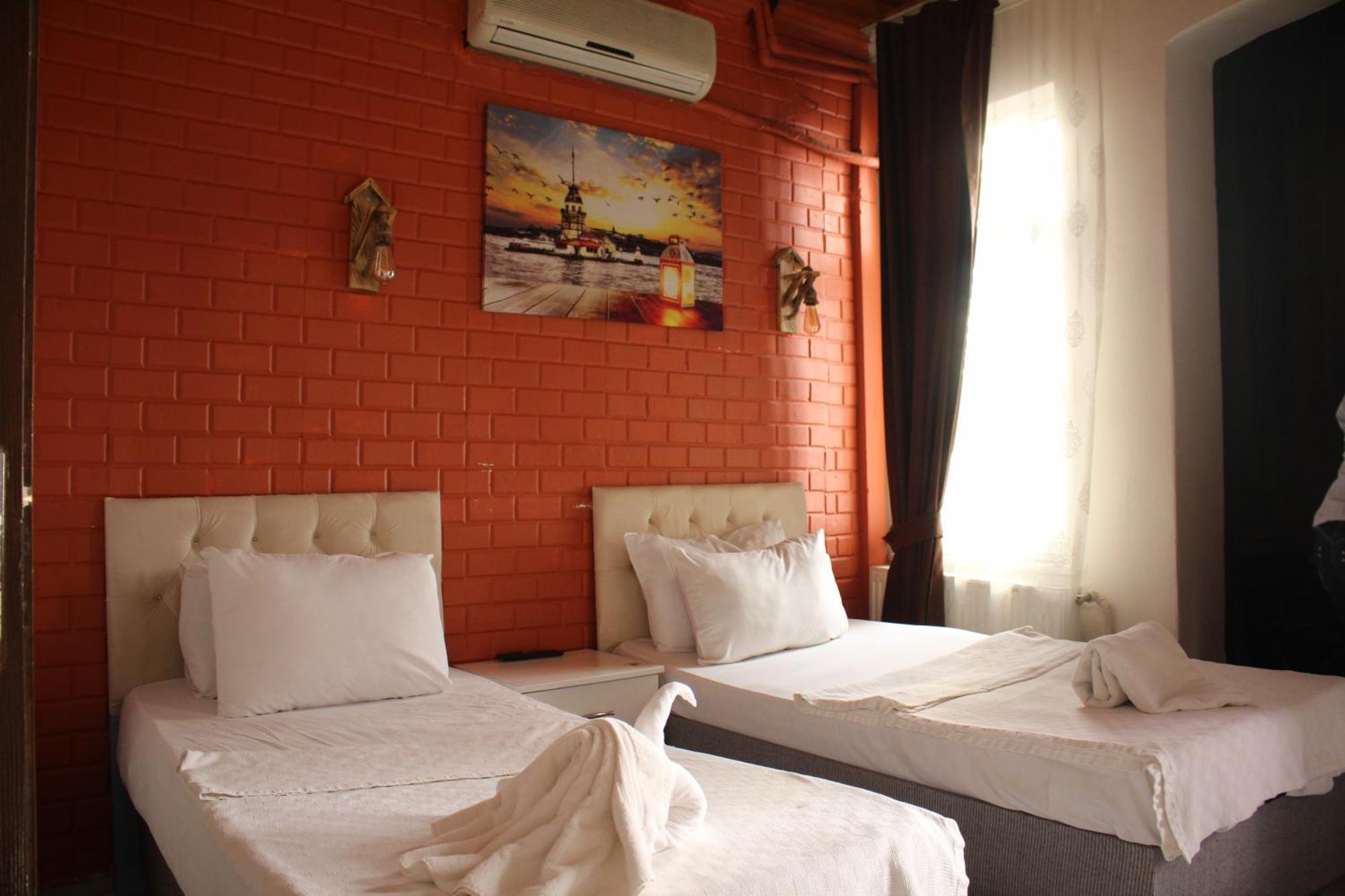 Taksim Bricktown Suite Istanboel Buitenkant foto