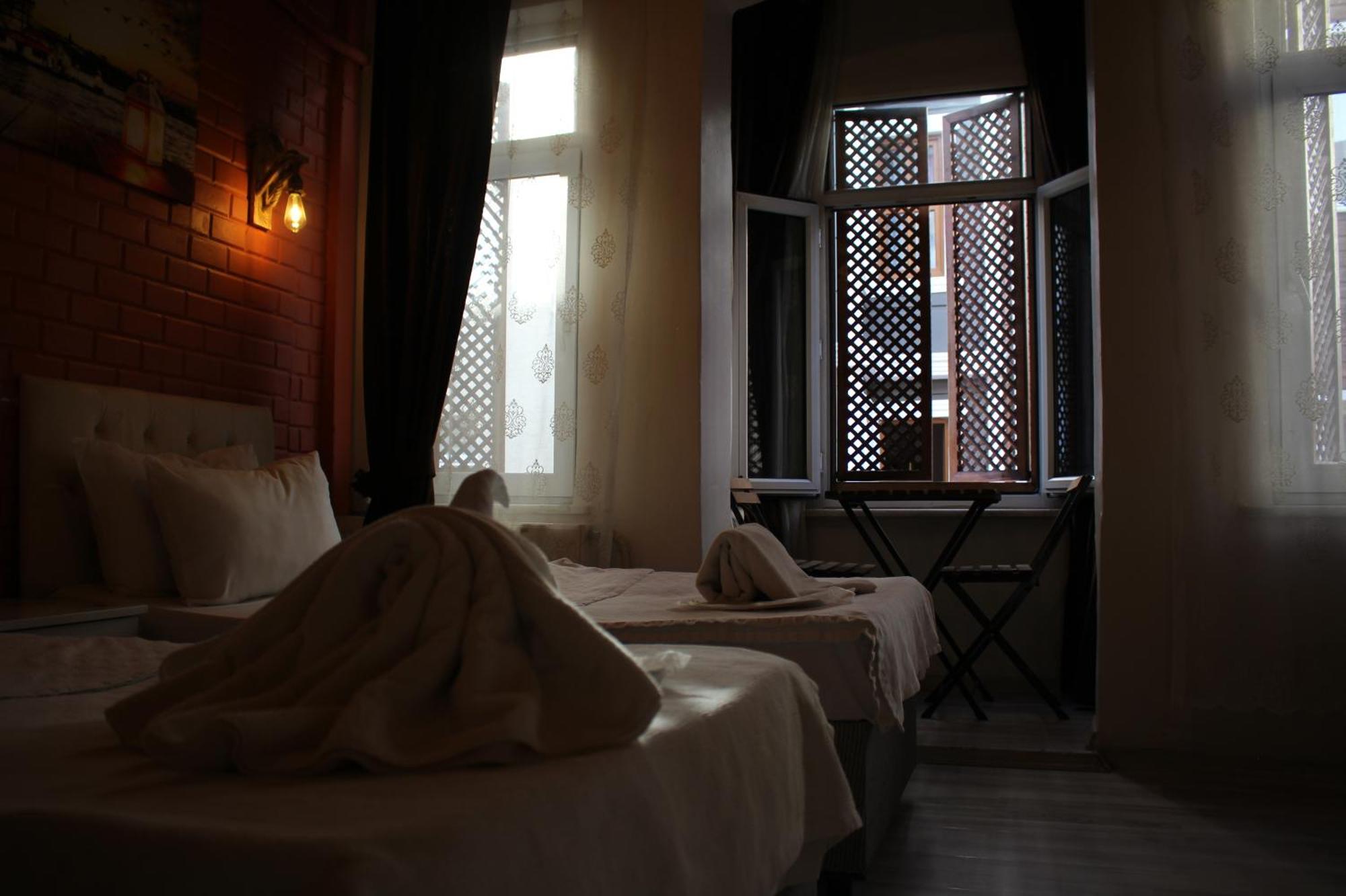 Taksim Bricktown Suite Istanboel Buitenkant foto